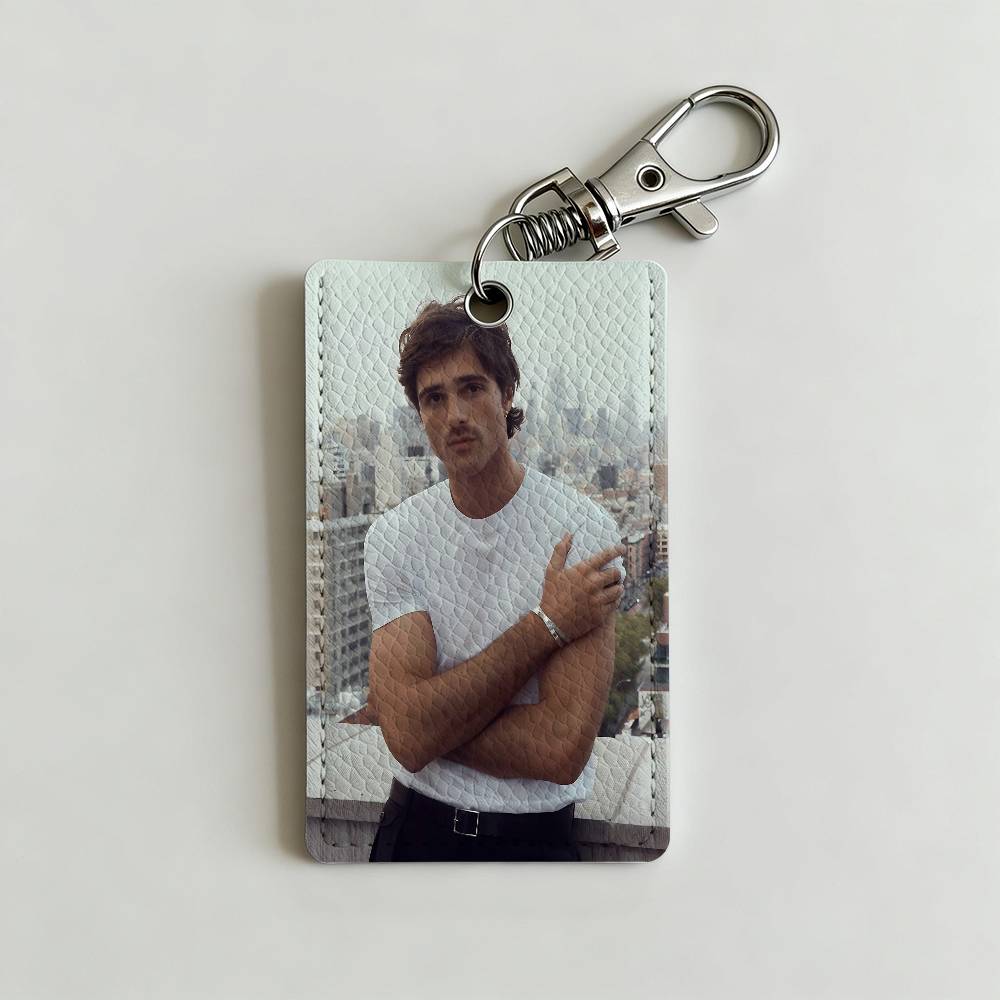 배우 J-Jacob Elordi 카드 홀더 키체인 배지 - Lanyard Badge Holder 리뷰 및 가격